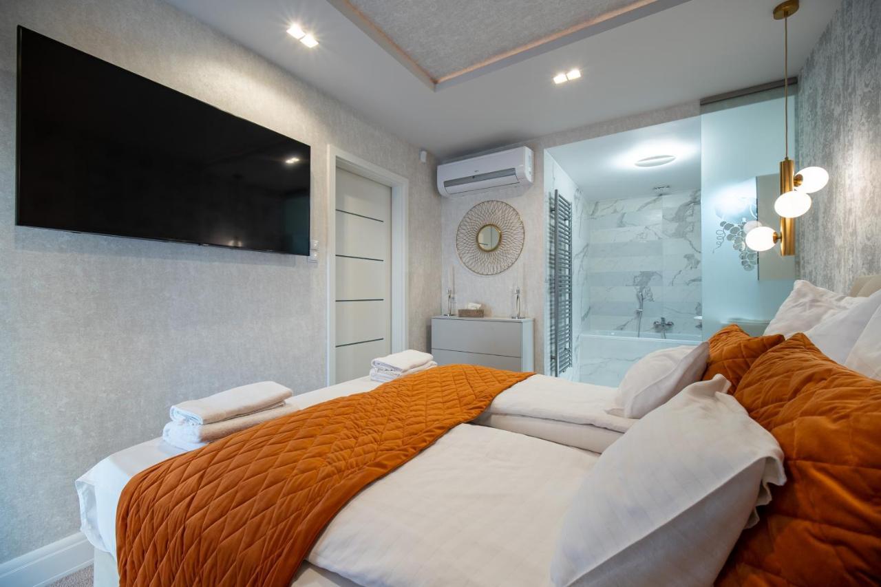 Solaris Luxory Apartment Balatonfured Bagian luar foto